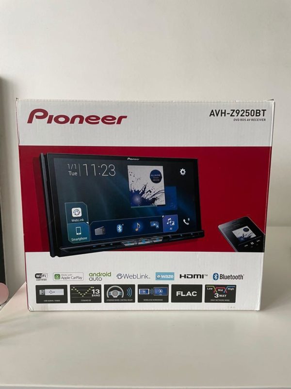 Pioneer AVH-Z9250BT 7 inch multimedia AV receiver with wifi for apple car play