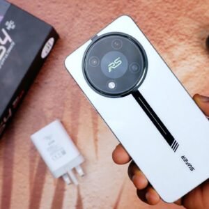 Itel RS4 Itel RS4